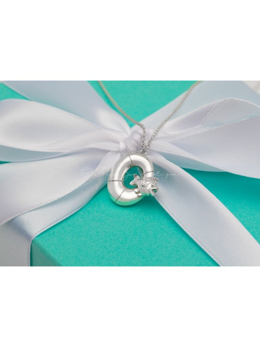 Tiffany & Co. Goldfish Necklace Swim Ring Float Fish Pendant in Silver - Picture 6 of 7